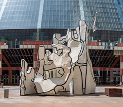 Jean Dubuffet's Monument with Standing Beast